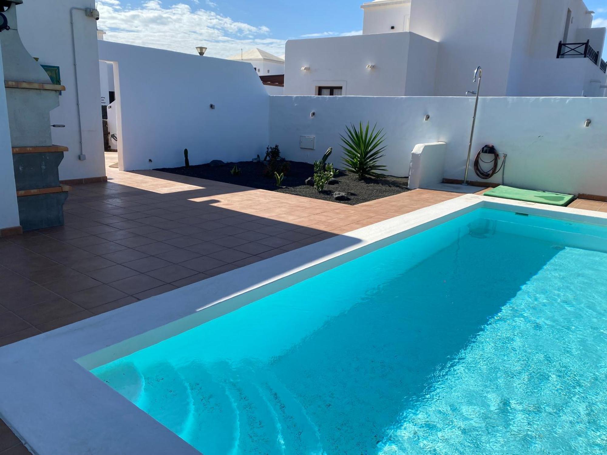 Casa Amarillo Del Sol Villa Playa Blanca  Exterior photo