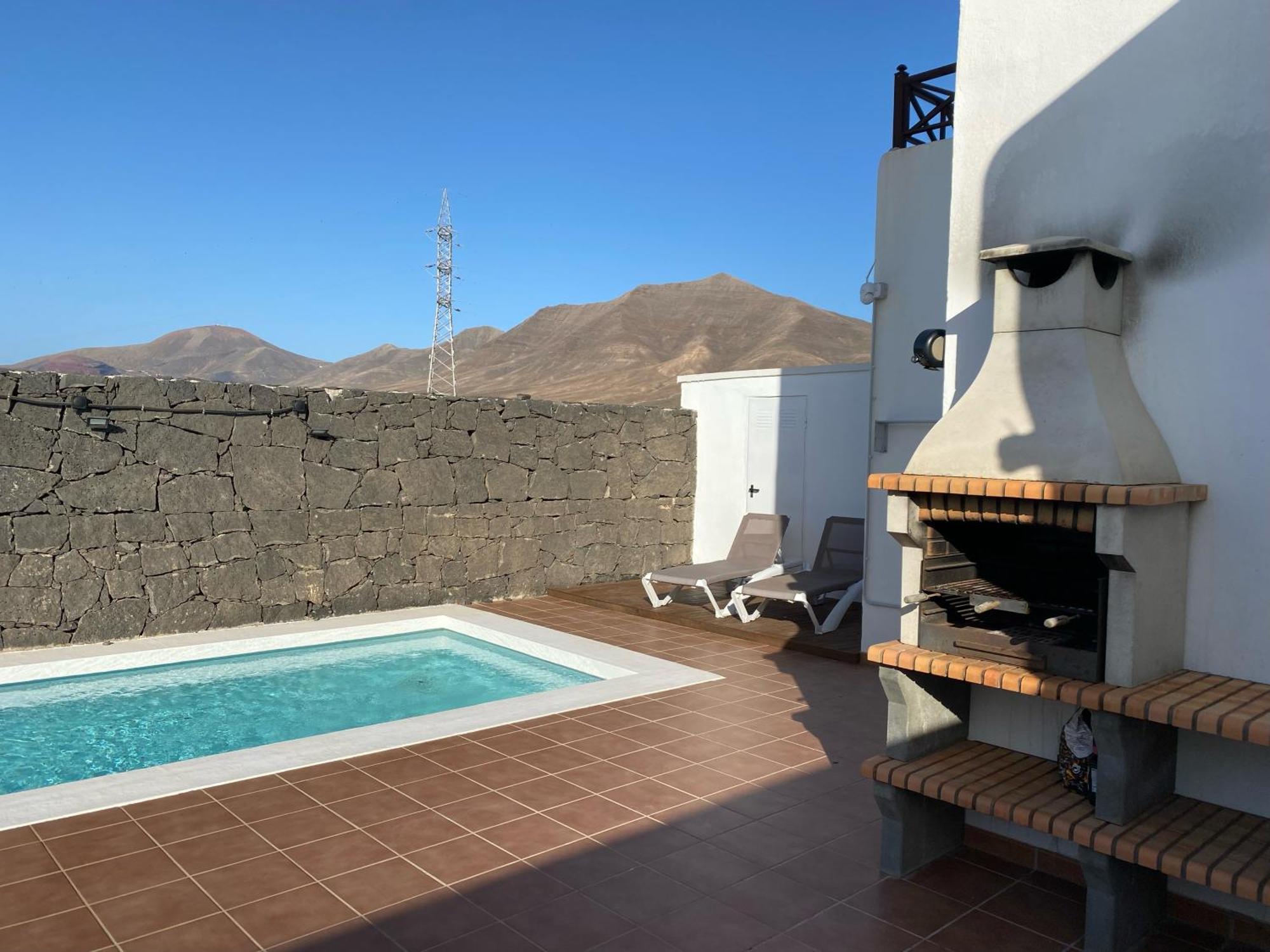 Casa Amarillo Del Sol Villa Playa Blanca  Exterior photo