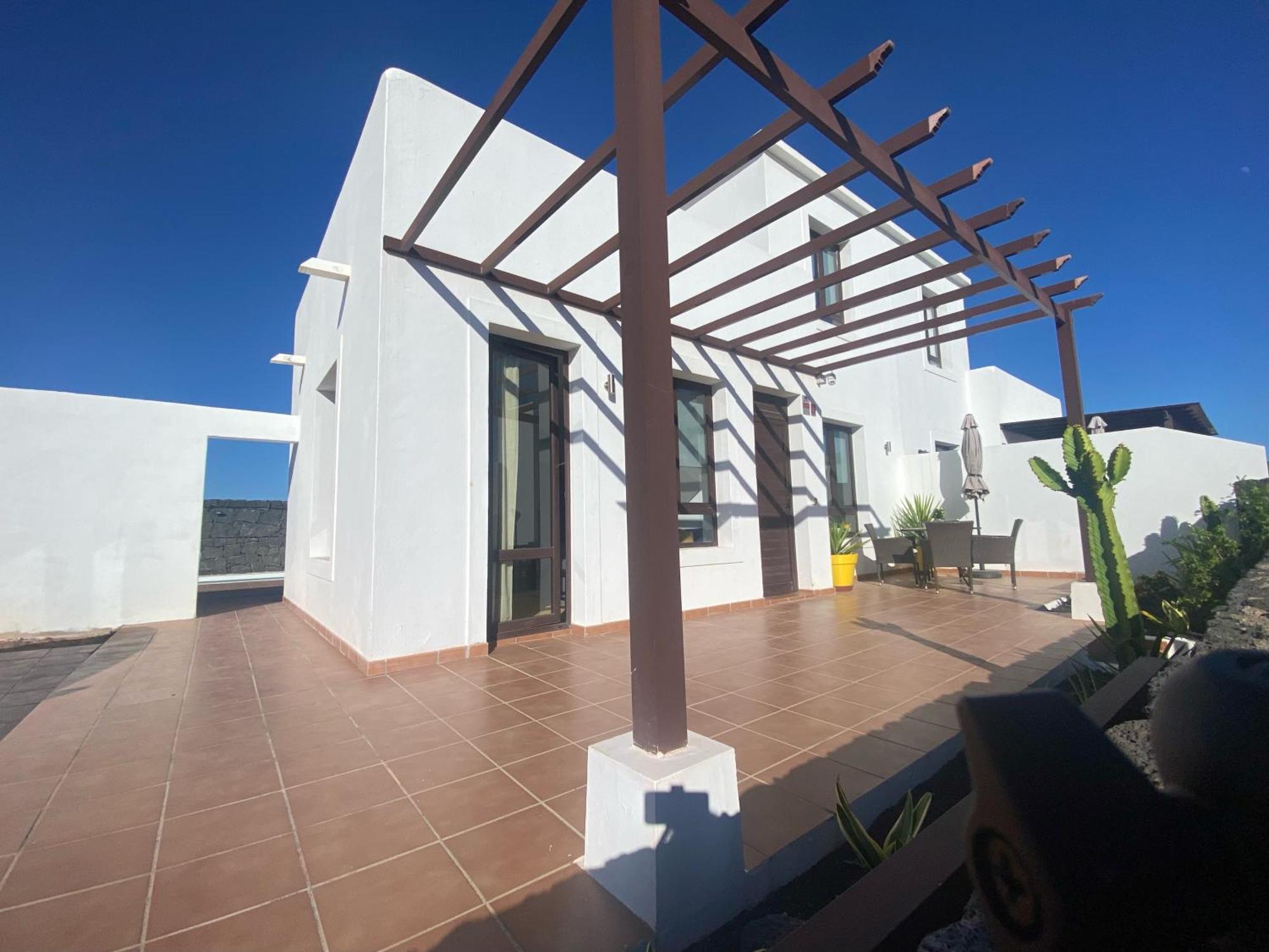 Casa Amarillo Del Sol Villa Playa Blanca  Exterior photo
